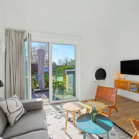 Wolkenfrei By Interhome Lembruch