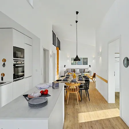 Wolkenfrei By Interhome
